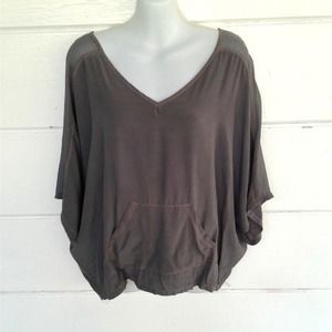 Gypsy Women's Olive Green Silk Top Batwing Sleeves Lightweight Small